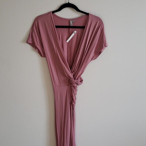 NEW Asos Maternity Wrap Dress - Picture 1 of 9